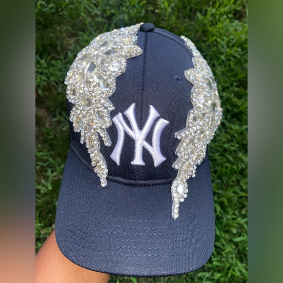 Our Custom โ๐ฟ๐๐๐โ ๐น๐๐ค๐๐๐๐๐ โ๐๐ก๐ค๐ซ - Picture 1 of 3